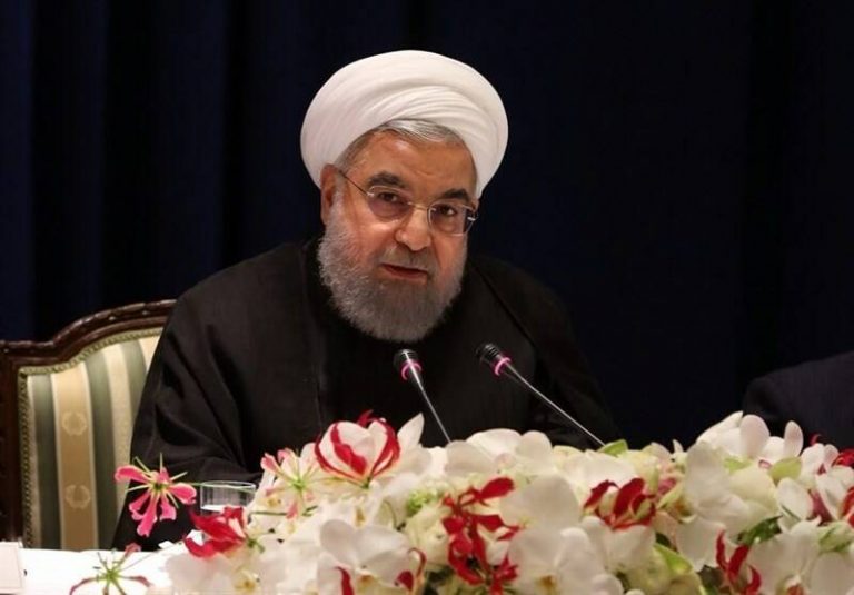روحانی: دنیای امروز حاضر نیست زیر سلطه آمریکا باشد