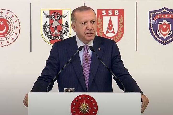 واکنش توییتریها به شعرخوانی جنجالی اردوغان در باکو+عکس