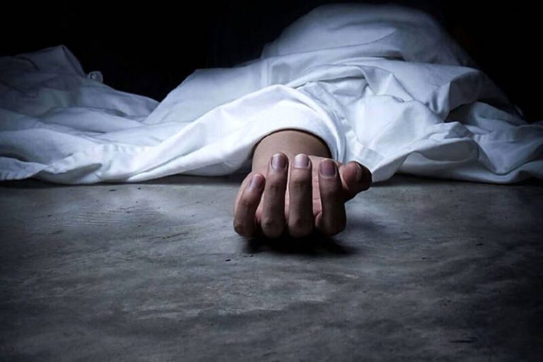 جنازه مادری که برای چند ماه در خانه به حال خود رها شد! +فیلم