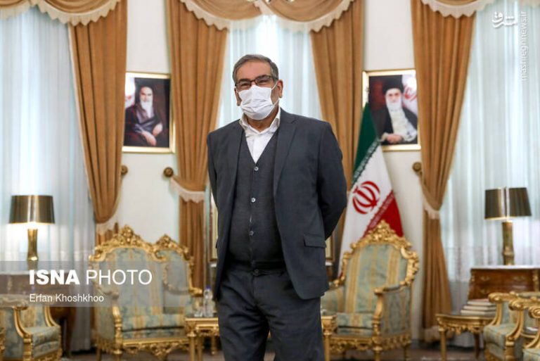شمخانی: ترس عامل افزایش تحرک آمریکا در منطقه است