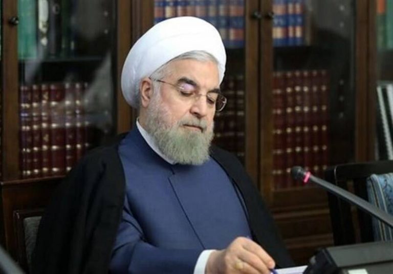 روحانی از حال مردم بیخبر است انگار گزارش دولت سوئیس را میدهد!