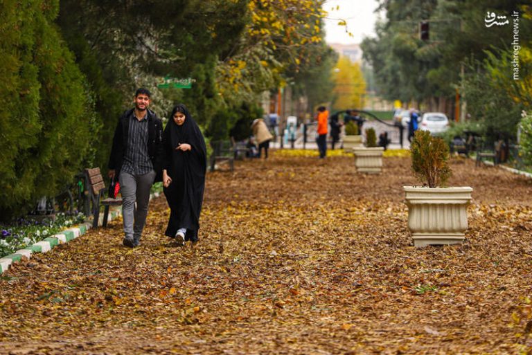 عکس/ رخت پاییز بر تن بوستانهای قم
