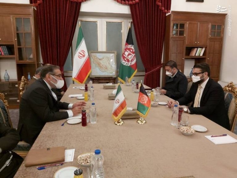 عکس/ دیدار محب با شمخانی