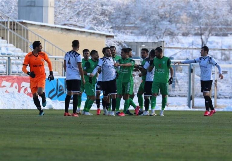 مالک ماشینسازی رفتاری متکبرانه دارد