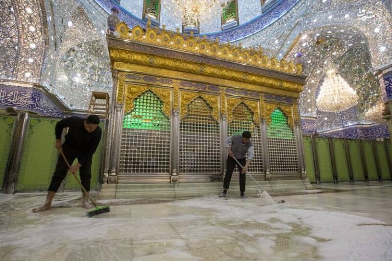 عکس/ غبار روبی حرم حضرت ابوالفضل(ع)