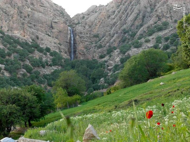 عکس/ آبشار ۳۵متری روستای بهرام بیگی