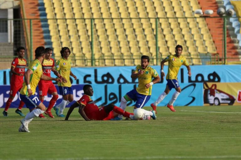تساوی جنجالی صنعت نفت و فولاد به نفع مدعیان