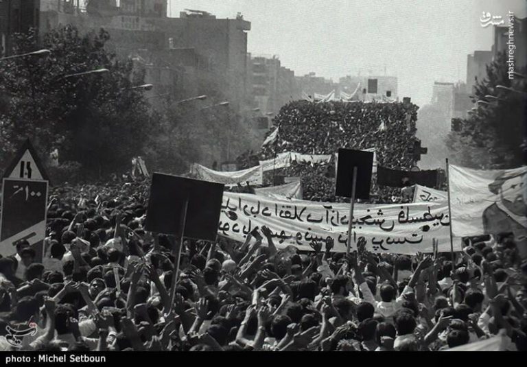 خلاصه همه استراتژیهای انقلاب در یک جمله