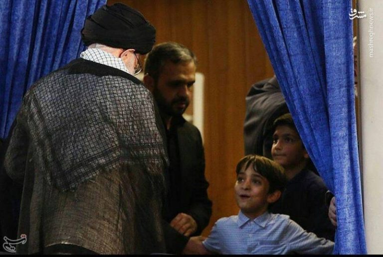 پاسخ حدادعادل به شایعه تولد یک میلیون پوندی نوه رهبر انقلاب