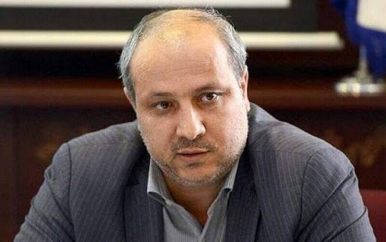 درخواست اولویت واکسن کرونا برای رانندگان تاکسی و اتوبوس