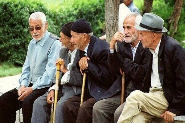 عیدی بازنشستگان کشوری فردا واریز میشود