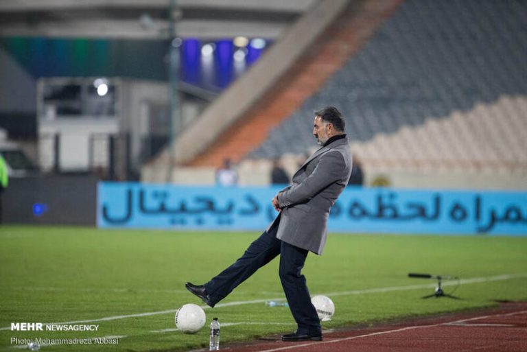 مربیان استقلال کم تجربه هستند