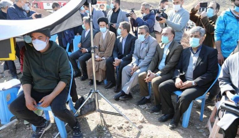 عکس/نمایندگان مجلس سر صحنهی سریال «نون خ»