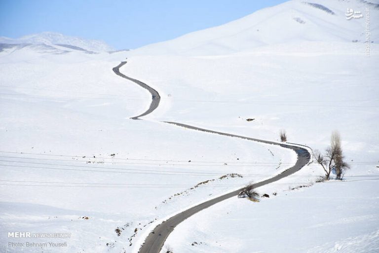 تصاویر دیدنی از بارش برف در استان مرکزی