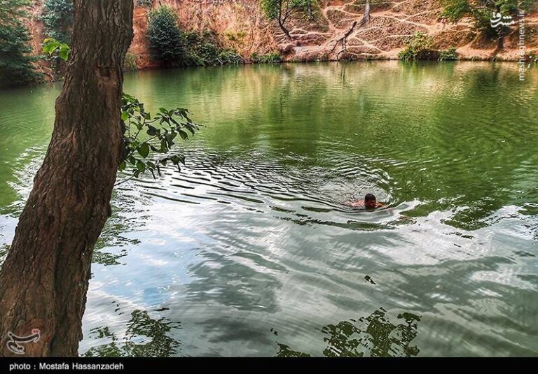چشمهای که گِل پرتاب میکنه! +عکس