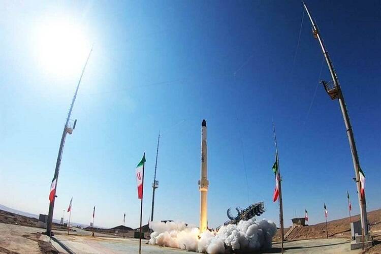 چشم جهاننمای ایران با «منظومهسازی ماهوارهها» روشن میشود/ تشکیل اولین صورت فلکی ماهوارهای بومی با…