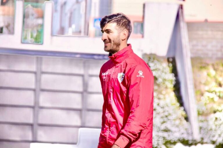 علت تعویق عقد قرارداد پرسپولیس با مغانلو