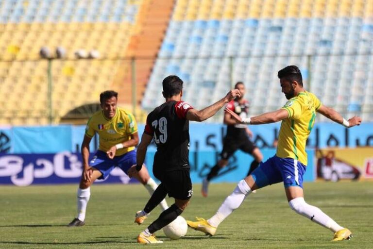 توقف پرسپولیس برابر صنعت نفت آبادان/ نوار پیروزیهای سرخپوشان پاره شد