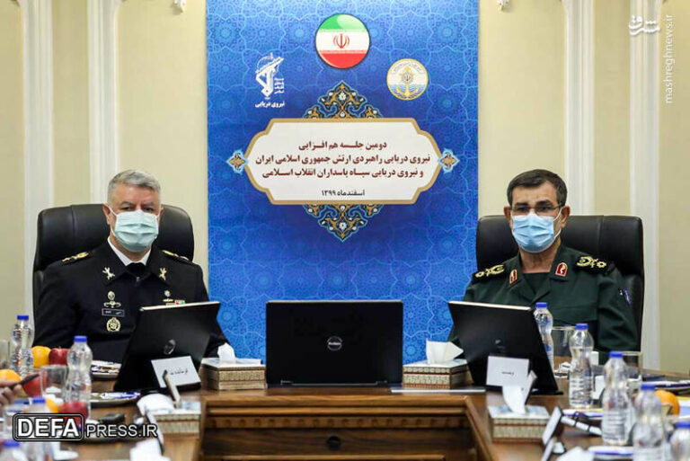 نشست هم افزایی فرماندهان نیروی دریایی ارتش و سپاه