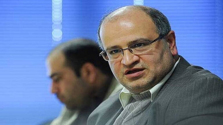 زالی: نگران جهش های مقاوم کرونا در کشور هستیم