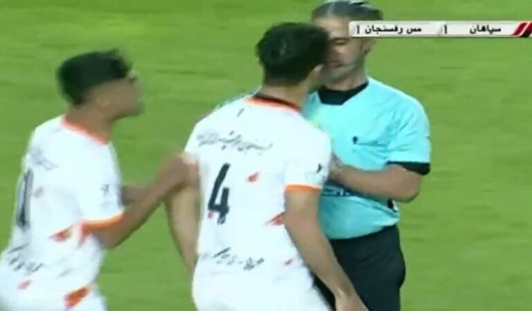 فیلم/ کارت قرمز بازیکن مس و درگیری با داور