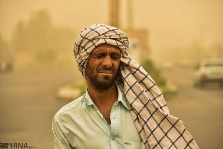 باد شدید سیستان و بلوچستان را فرا میگیرد