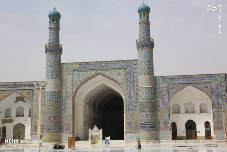 عکس/ کاشی سازی در مسجد جامع هرات