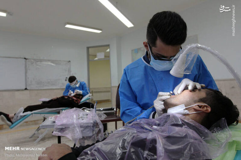 عکس/ دندان پزشکان جهادی در گمیشان
