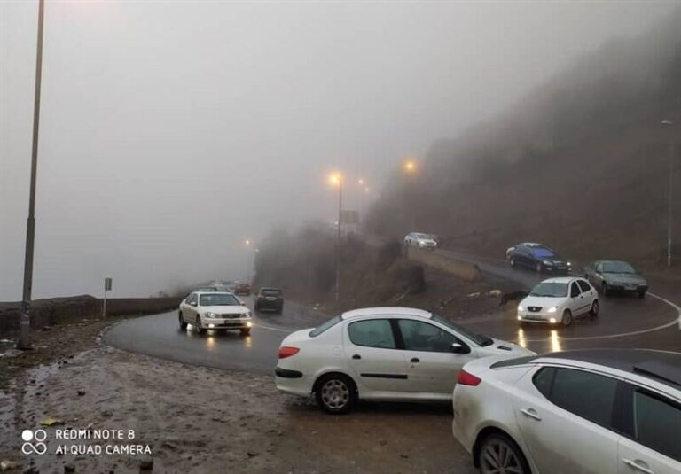 ترافیک سنگین در جاده چالوس