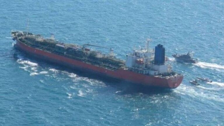آزادی نفتکش کرهای با فرمول راستی آزمایی و رفعتحریم تطابق ندارد