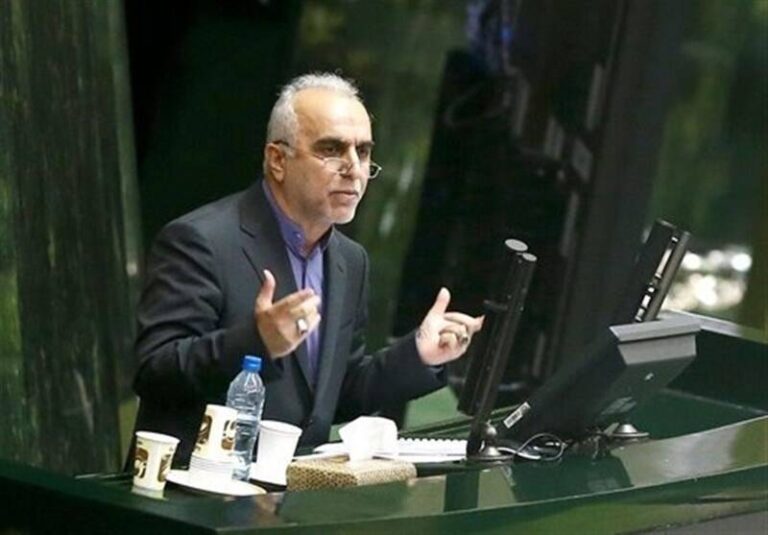 «دژپسند» از مجلس کارت زرد گرفت