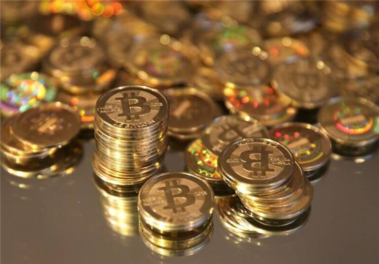 پیشبینی ارزش بیت کوین بر اساس قیمت خودرو