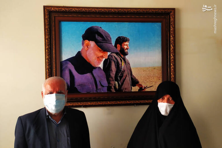 مقاومت پدر شهید برای تحویل سلاح گرم! + عکس