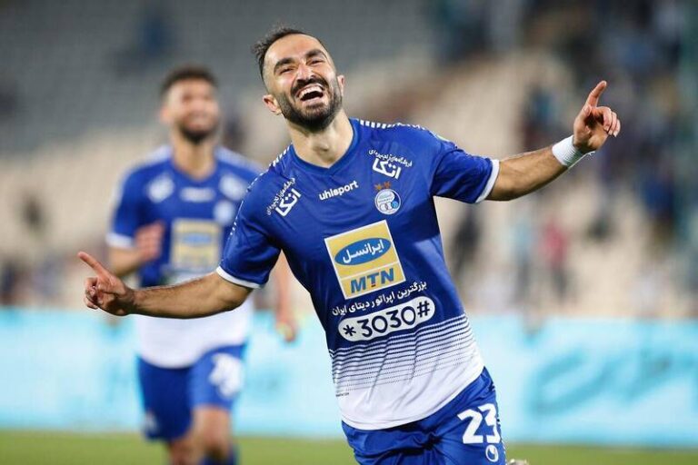 بازیکن استقلال محروم شد
