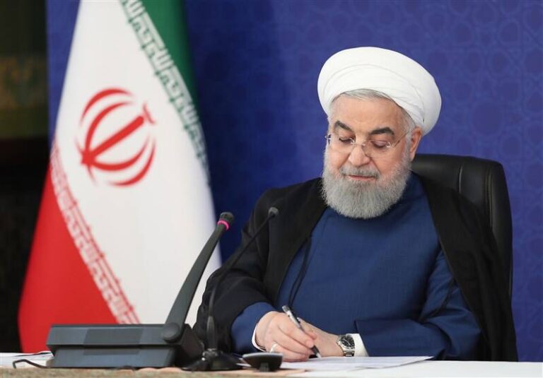 روحانی به صالحی و رزم حسینی حکم مسئولیت داد