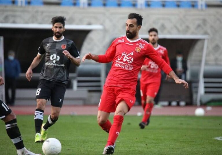 قاسمینژاد: رحمتی مخالفتی با حضورم در استقلال نداشت