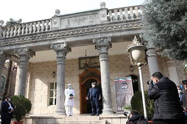 رئیس انجمن زرتشتیان تهران: خود را ایرانی میدانیم نه اقلیت