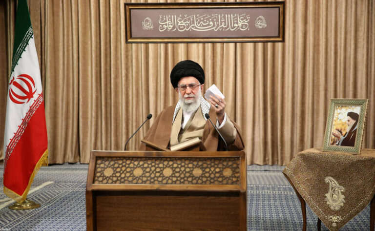 فیلم/بیانات مهم رهبر انقلاب درباره مذاکرات اخیر برای رفع تحریمها