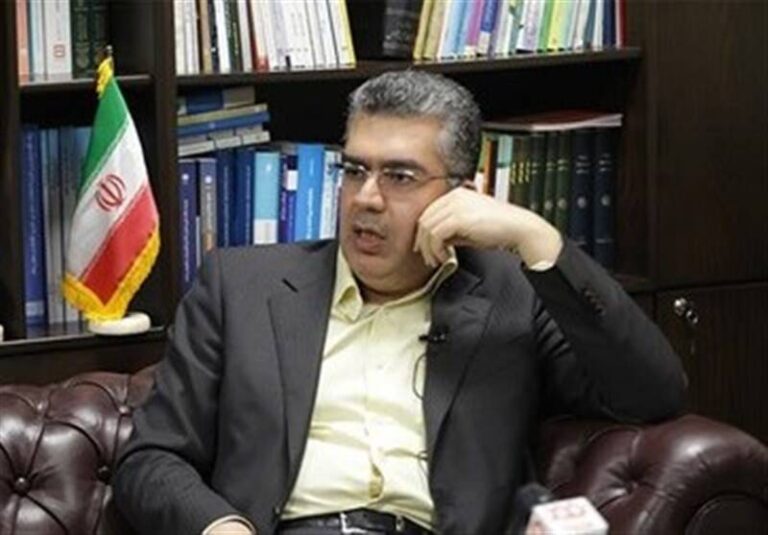 بازار سرمایه از لحاظ شفافیت و نقدشوندگی وضعیت مطلوبی ندارد/ دامنه نوسان فعلی موقتی است