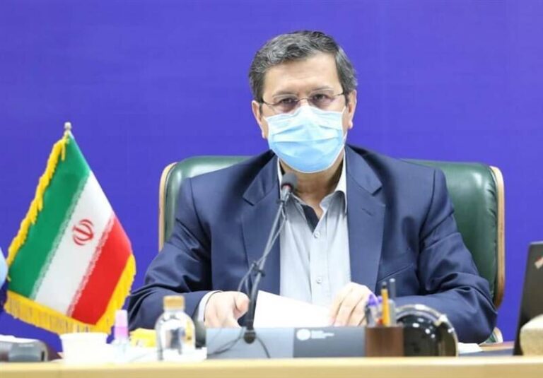 بانکها به نرخهای سود مصوب شورای پول و اعتبار پایبند باشند
