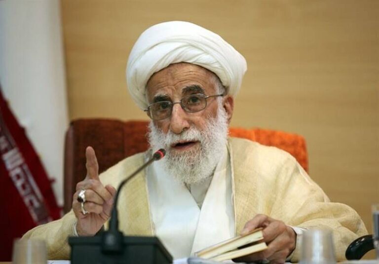آیتالله جنتی: در بررسی صلاحیتها با دقت بیشتر عمل میکنیم