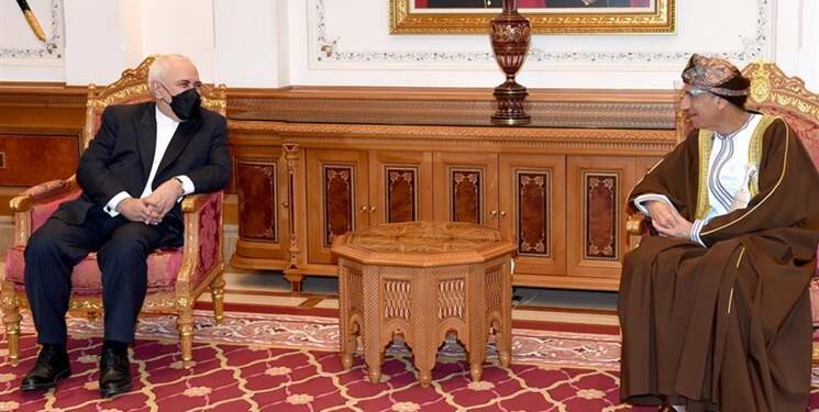 دیدار ظریف با معاون نخست وزیر عمان