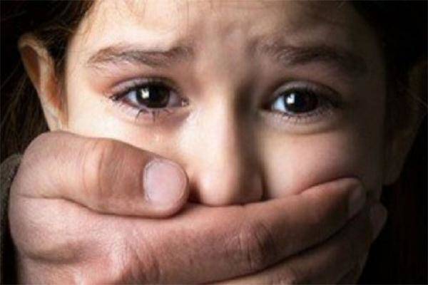 صحنه ربودن دختربچه+ فیلم
