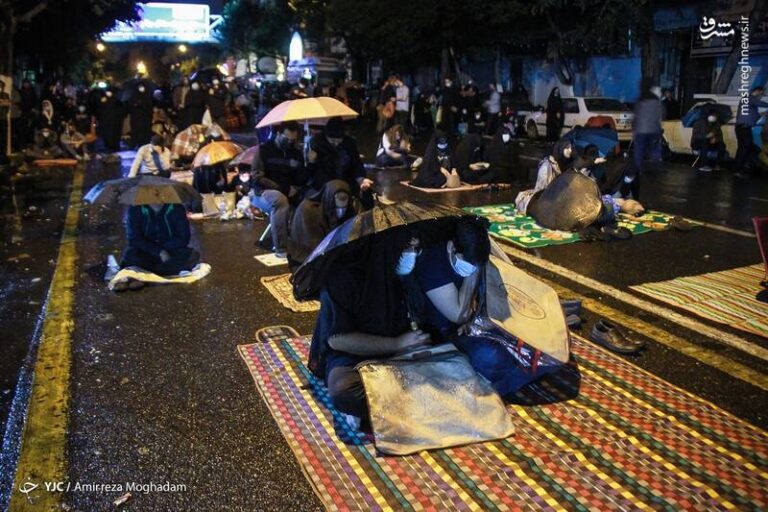 عکس/ حال و هوای احیای شب نوزدهم رمضان در تهران