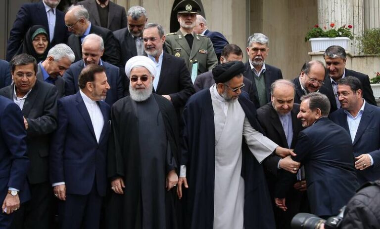 خسته نباشی دلاور با این اقتصاد!