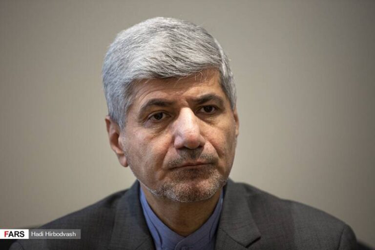 مهمانپرست: سردار سلیمانی فقط یک نظامی نبود بلکه دیپلمات و استراتژیست بود