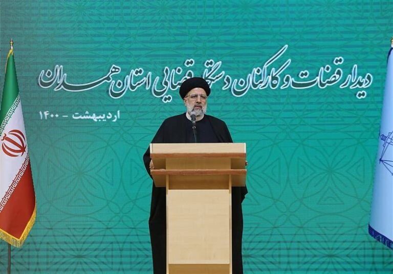 یک کارآفرین چرا باید برای گرفتن یک مجوز به ۱۸ مرکز و ساختمان مراجعه کند / بازرسی کل کشور مسئول تسهیل…