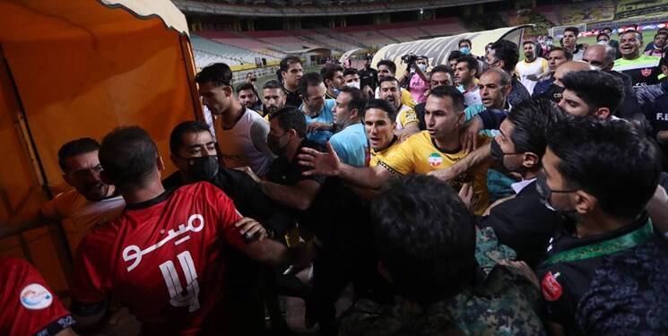 پرسپولیس و سپاهان؛ بازی فتنه برانگیز با چاشنی مرگ جوانمردی