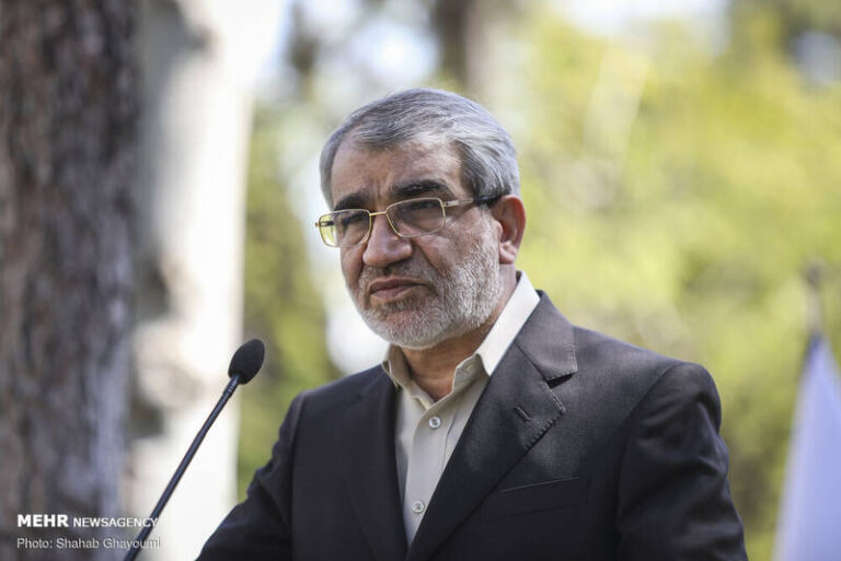 ثبتنامهای بدون مدارک مدنظر شورای نگهبان اعتباری ندارد