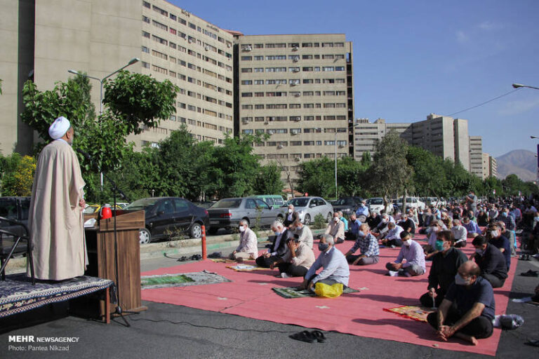 نماز عید فطر در همه جای پایتخت با آرامش برگزار شد
